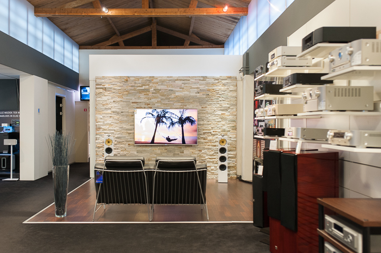 Hi-Visit Audio TV Centrum 2015 Hi-Visit Audio TV Centrum 2015