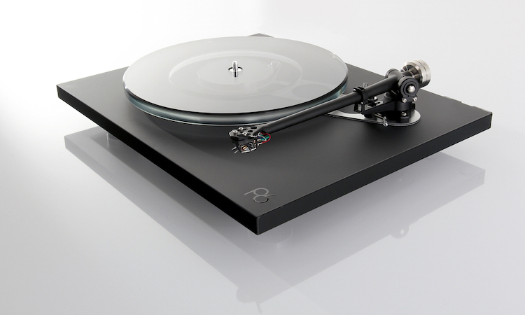 Review REGA Planar 6