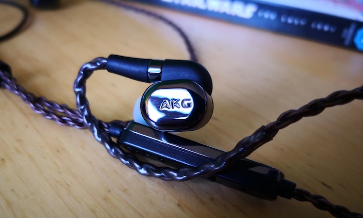 Sennheiser IE 800 S Sennheiser IE 800 S