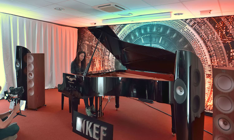 Hi-Visit KEF en Hegel op Audio Show iEar' 2018 Hi-Visit KEF en Hegel op Audio Show iEar' 2018